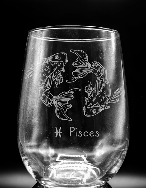 Load image into Gallery viewer, ZODIAC Wine Glasses by LumEngrave
